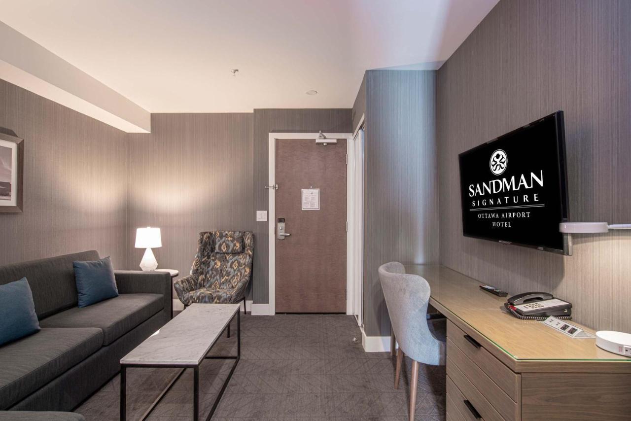 Sandman Signature Ottawa Airport Hotel Kültér fotó